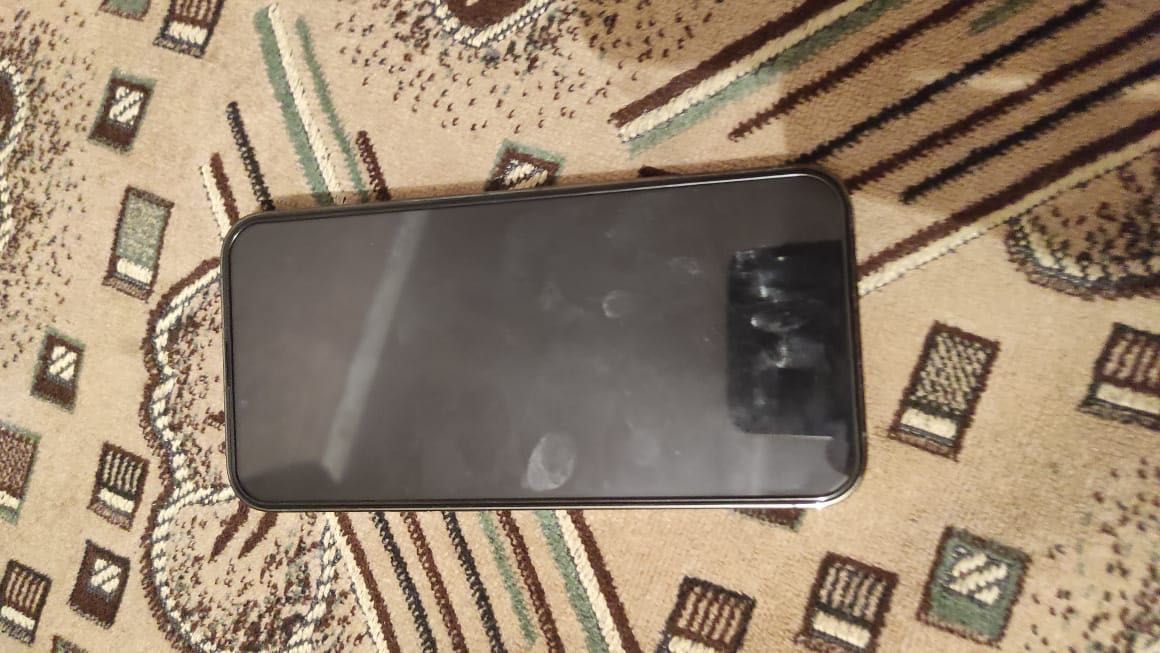 Продам Iphone 13 pro 128 gb в хорошем состоянии