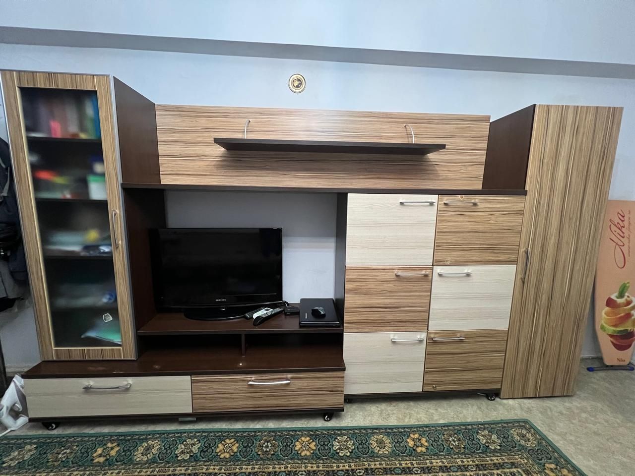 Продам стенку в хорошем состоянии