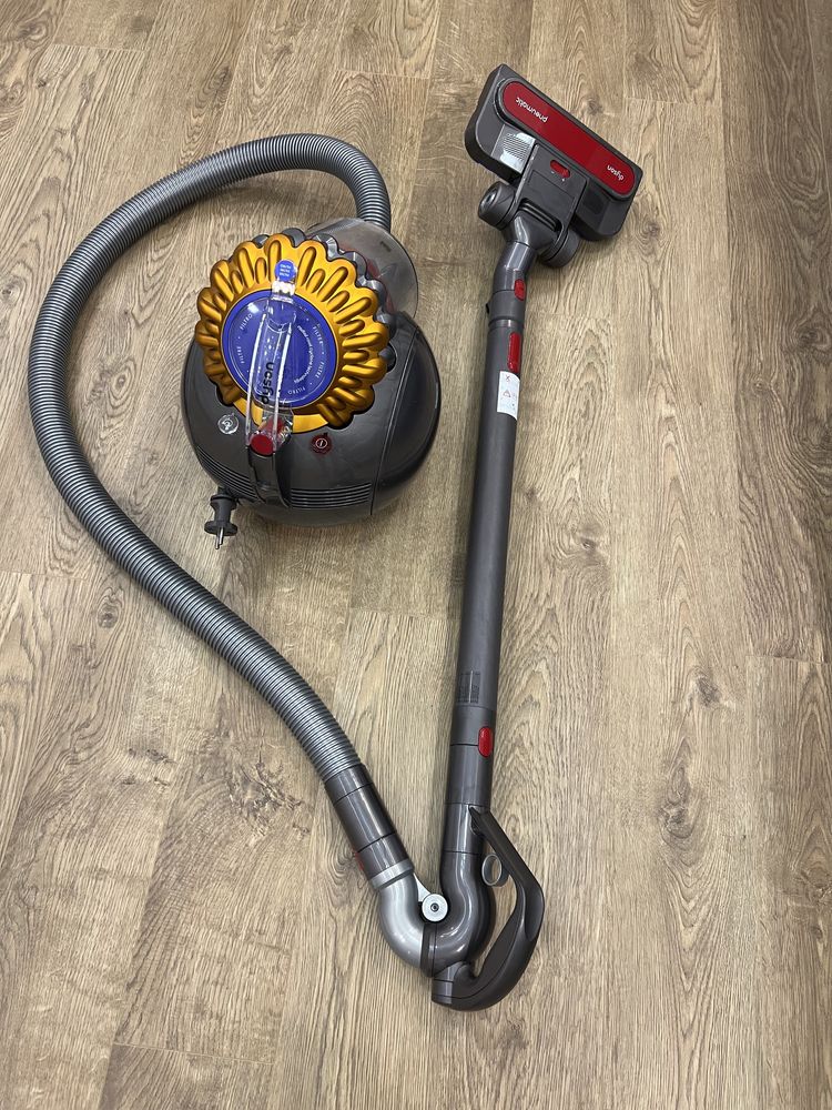 Продам Dyson Big Ball Allergy 2