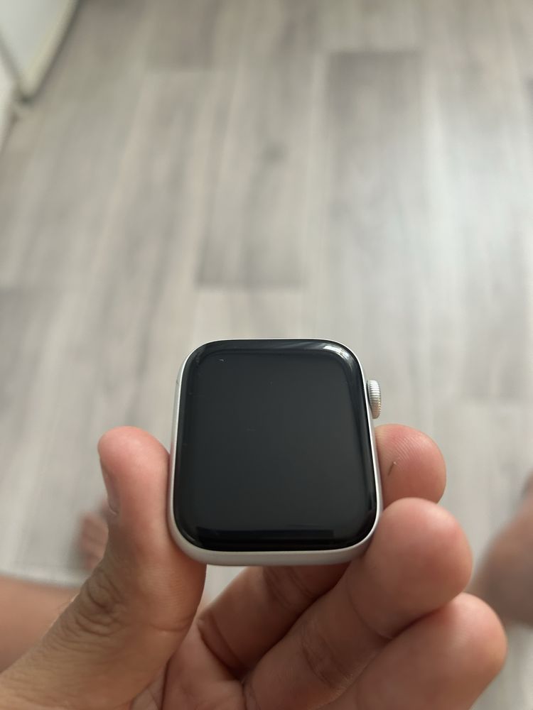 Iphone 14 plus и apple watch se 2 44mm