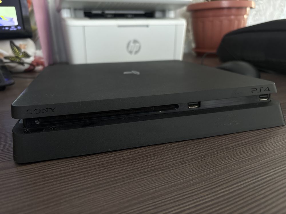 Play Station 4 Fat 1 TB