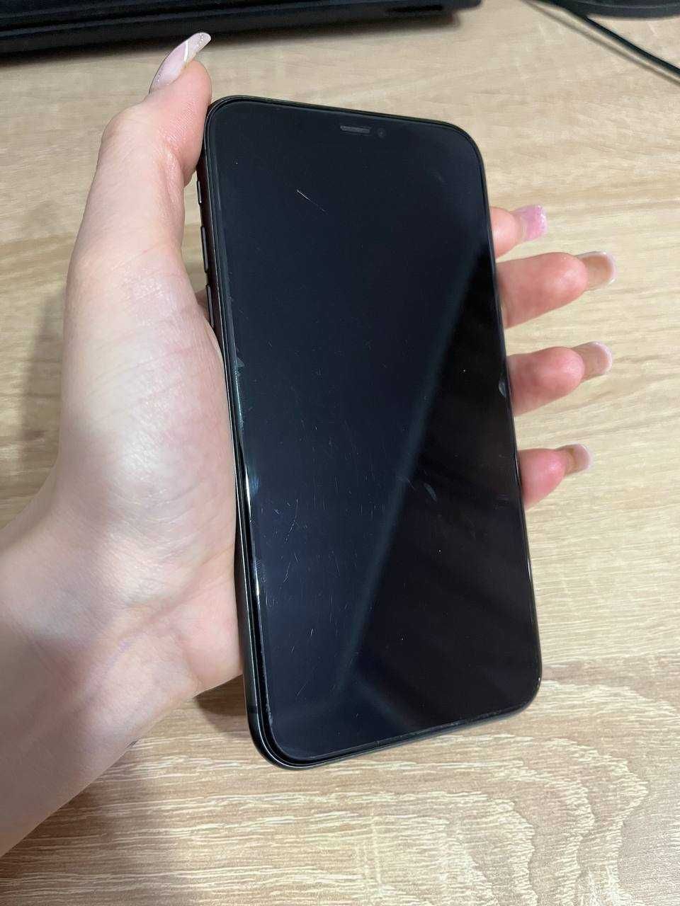 Продам iPhone 11 128 Gb