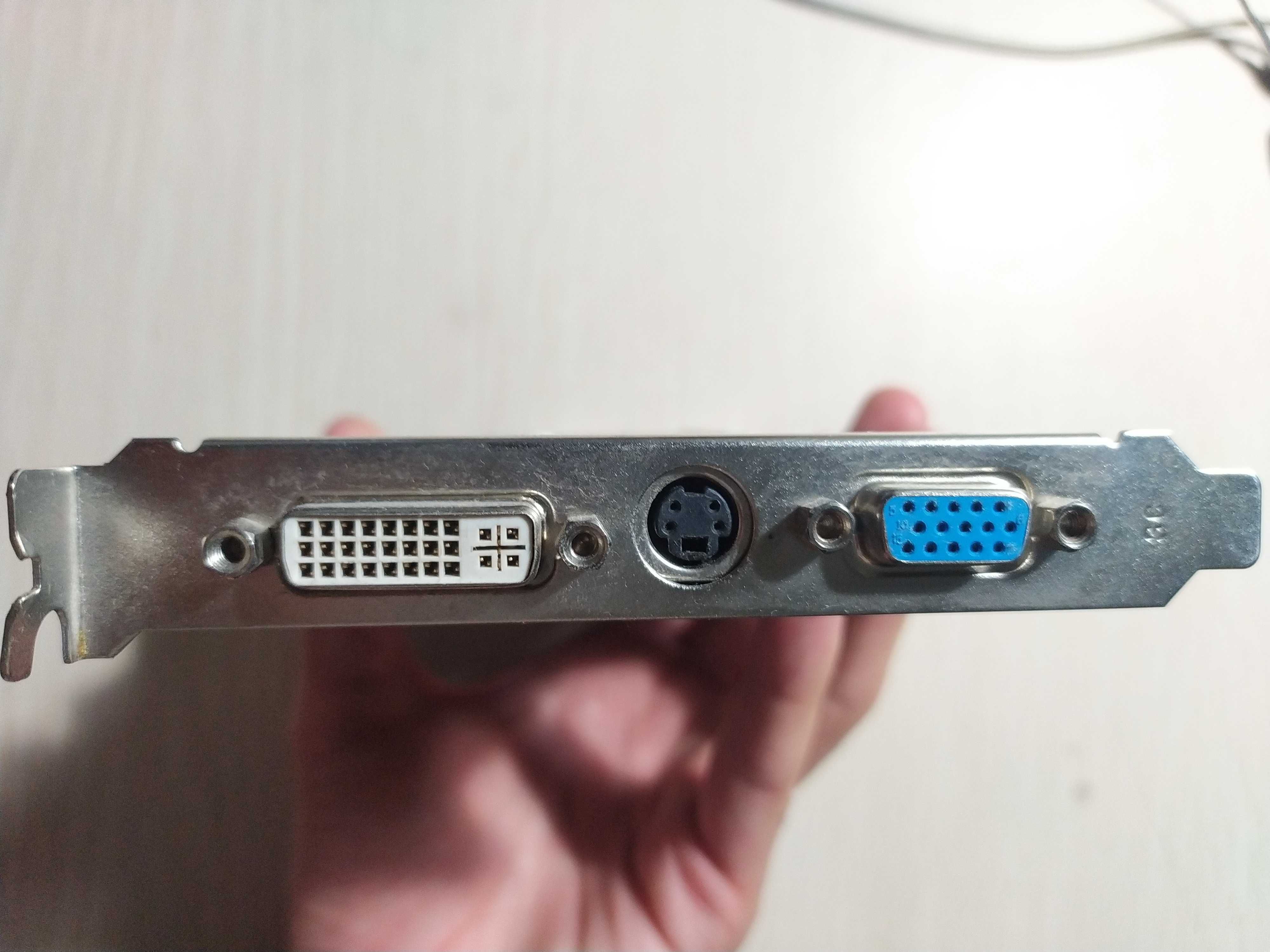 Видеокарта GeForce FX 5500