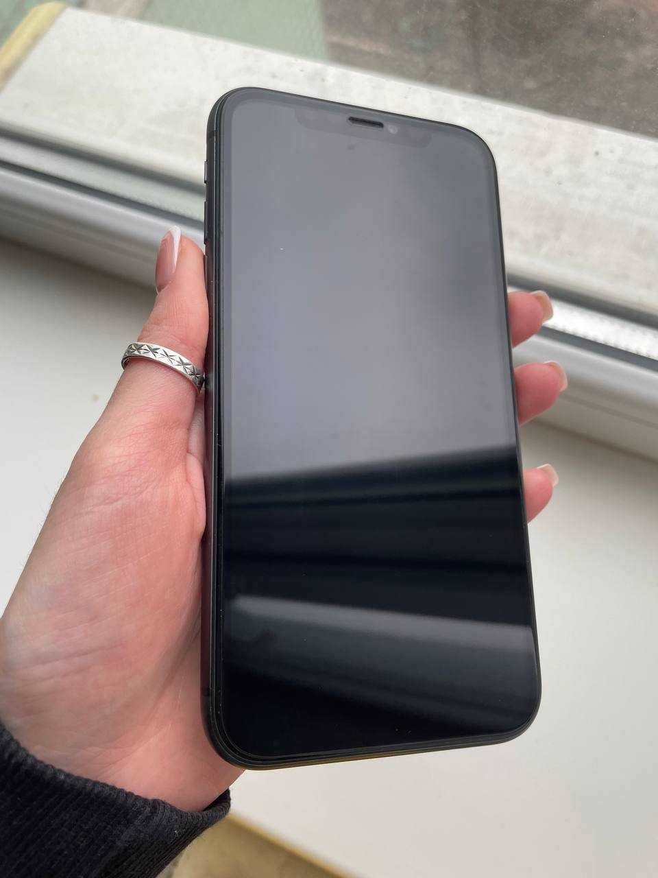 Продам IPHONE 11 64 gb