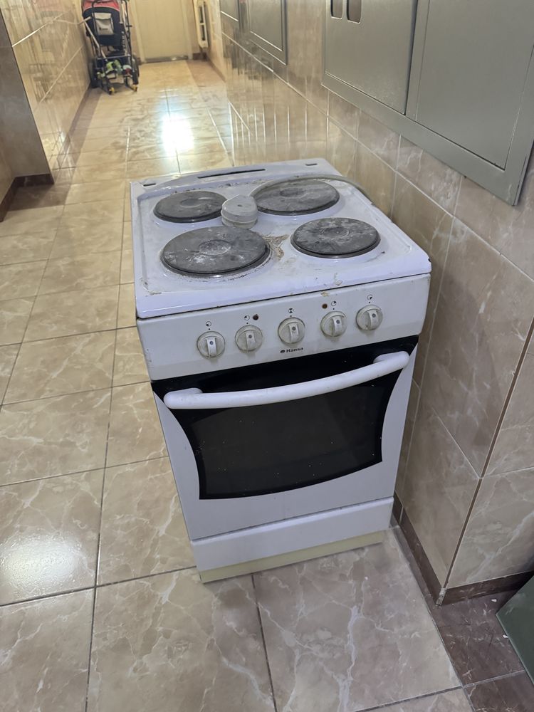 Газплита+ холодильник BEKO продаю срочно