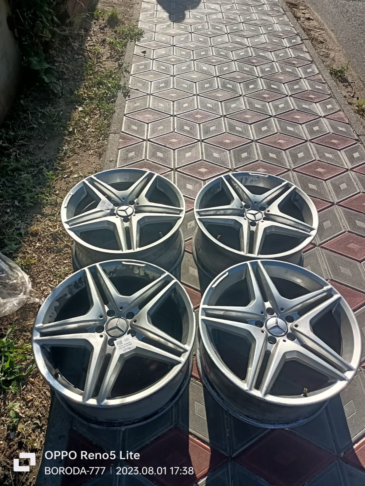 Продам диск на МЕРСЕДЕС