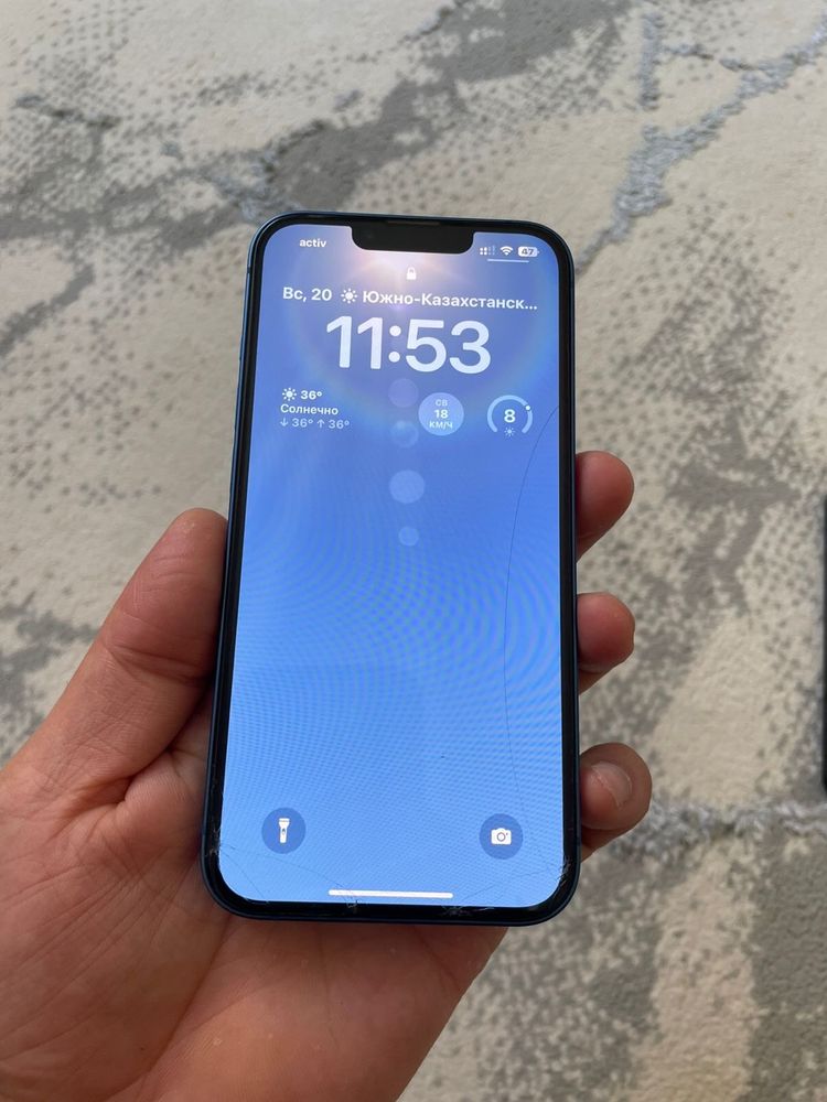 Iphon 13 в идеальном состояние емкость 90%