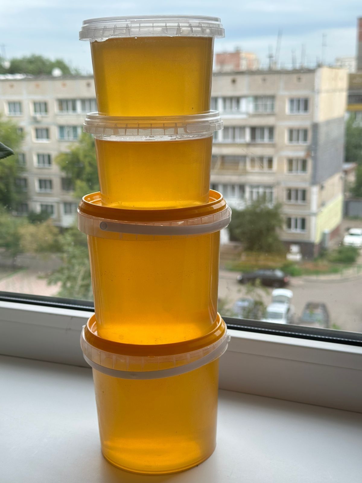 Мед свежий настоящий бес сахара