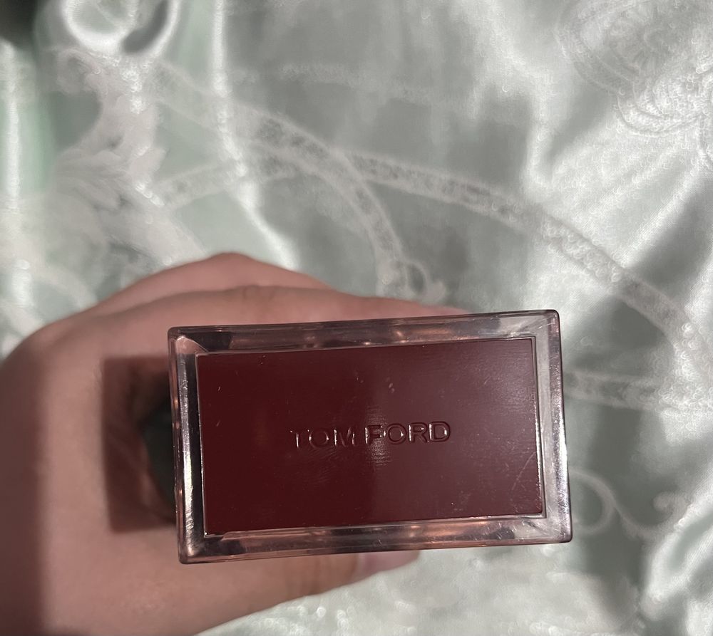 Tom Ford lost cherry