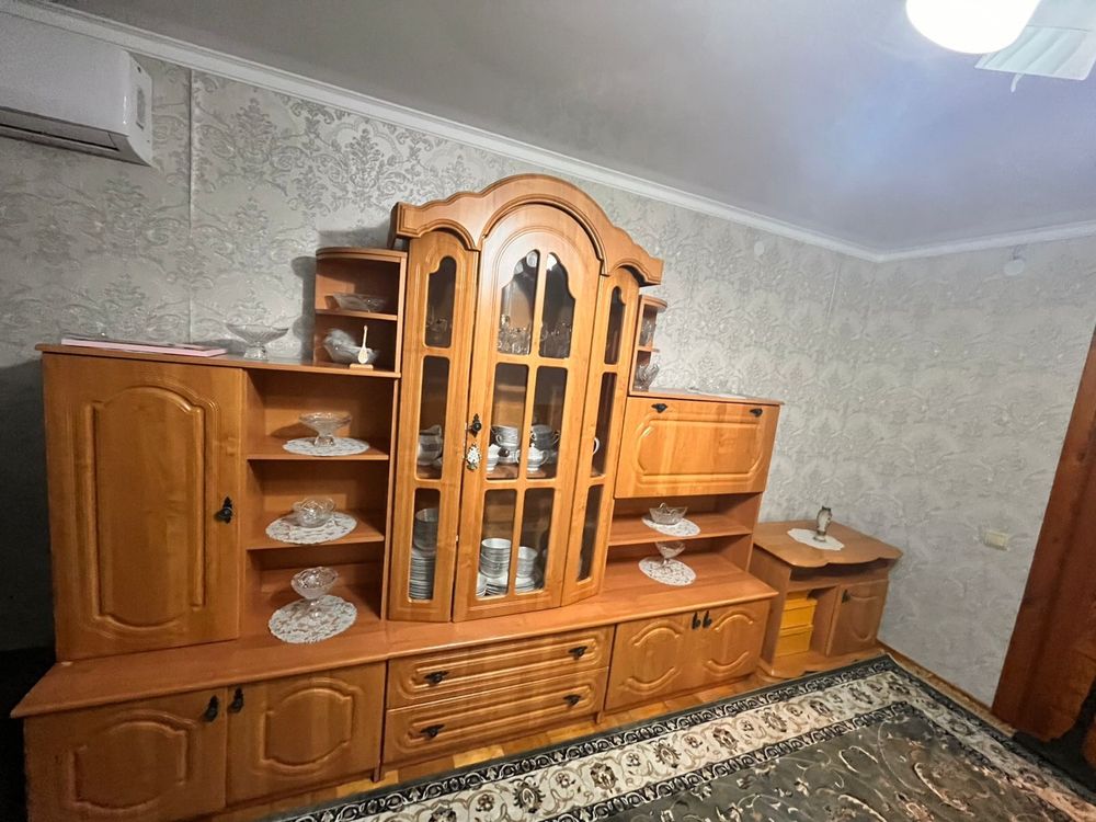Стенка с подставкой под ТВ