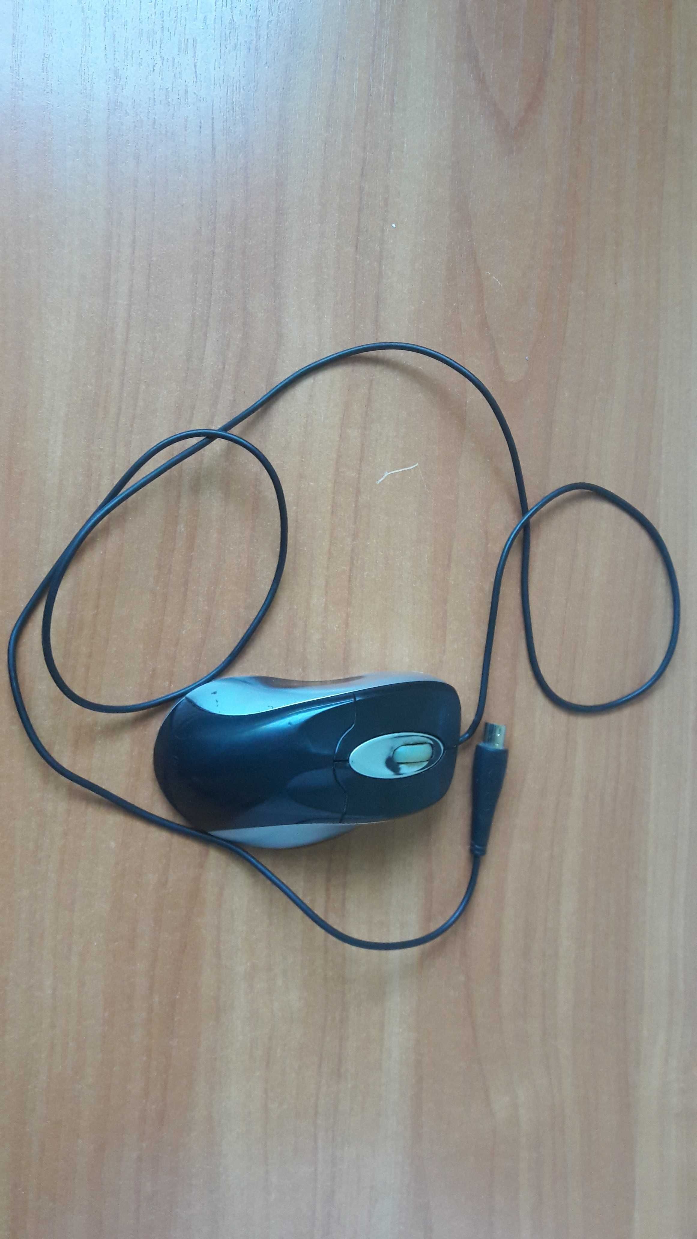 Продаю мышки GENIUS И 3D 2.4Ghz Темиртау 1500 тг.