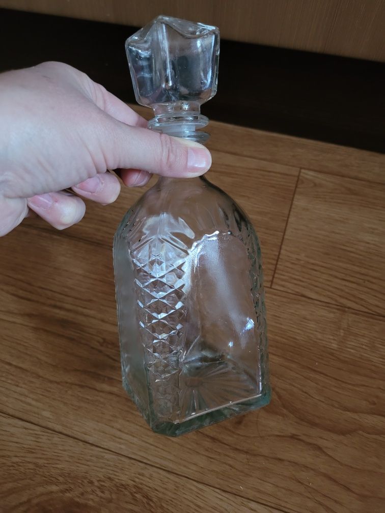 Графины с крышкой для водки и коньяка 0,5 л