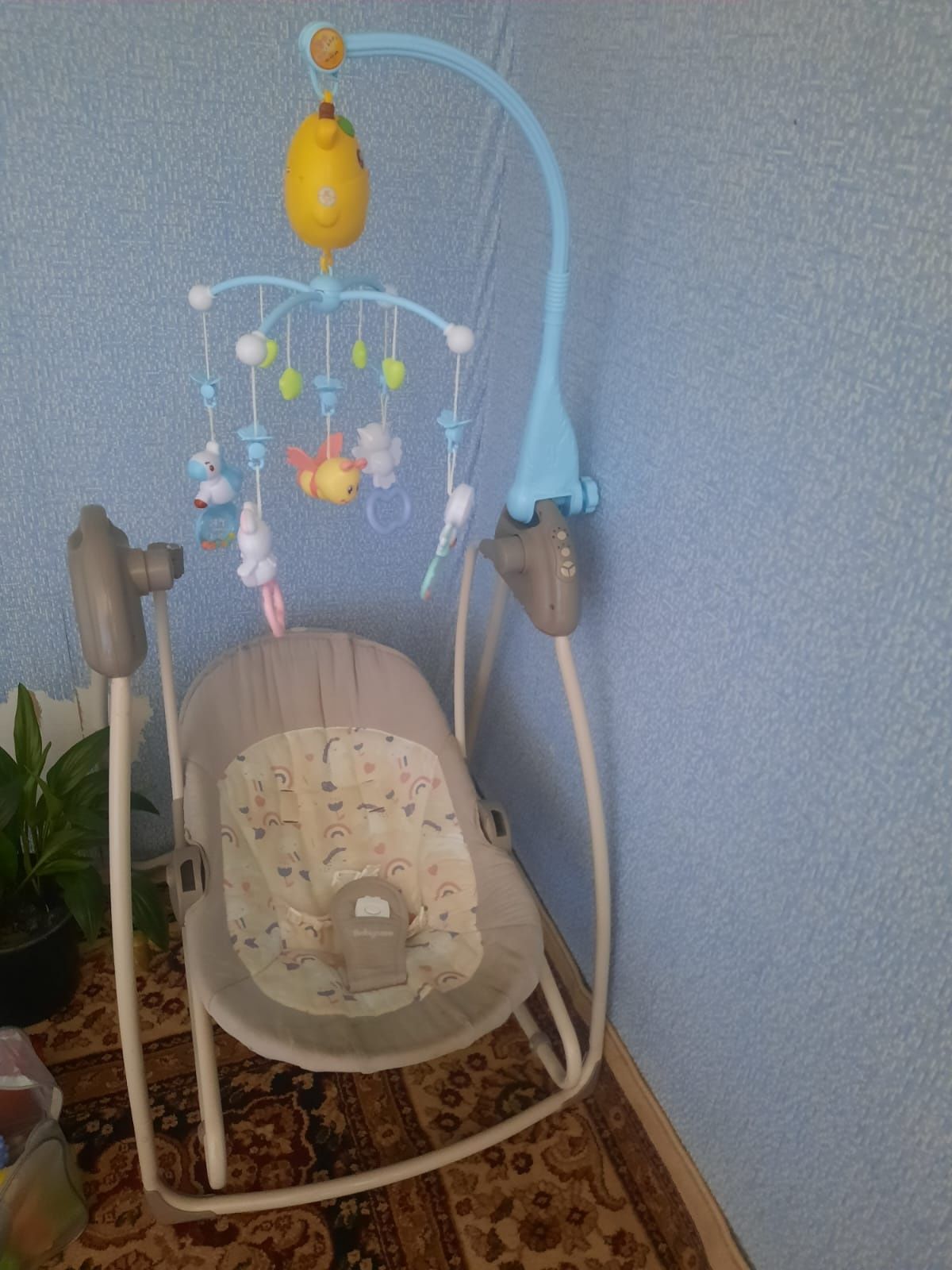 Продам качеля шезлонг