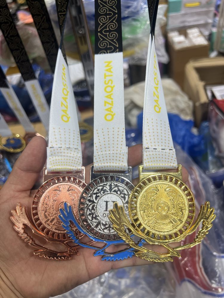 Медали награждение