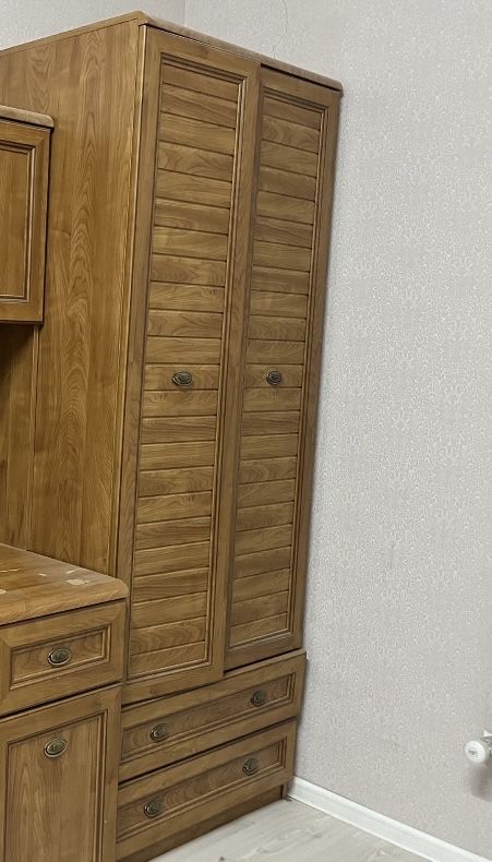 Шкаф сатам самовывоз