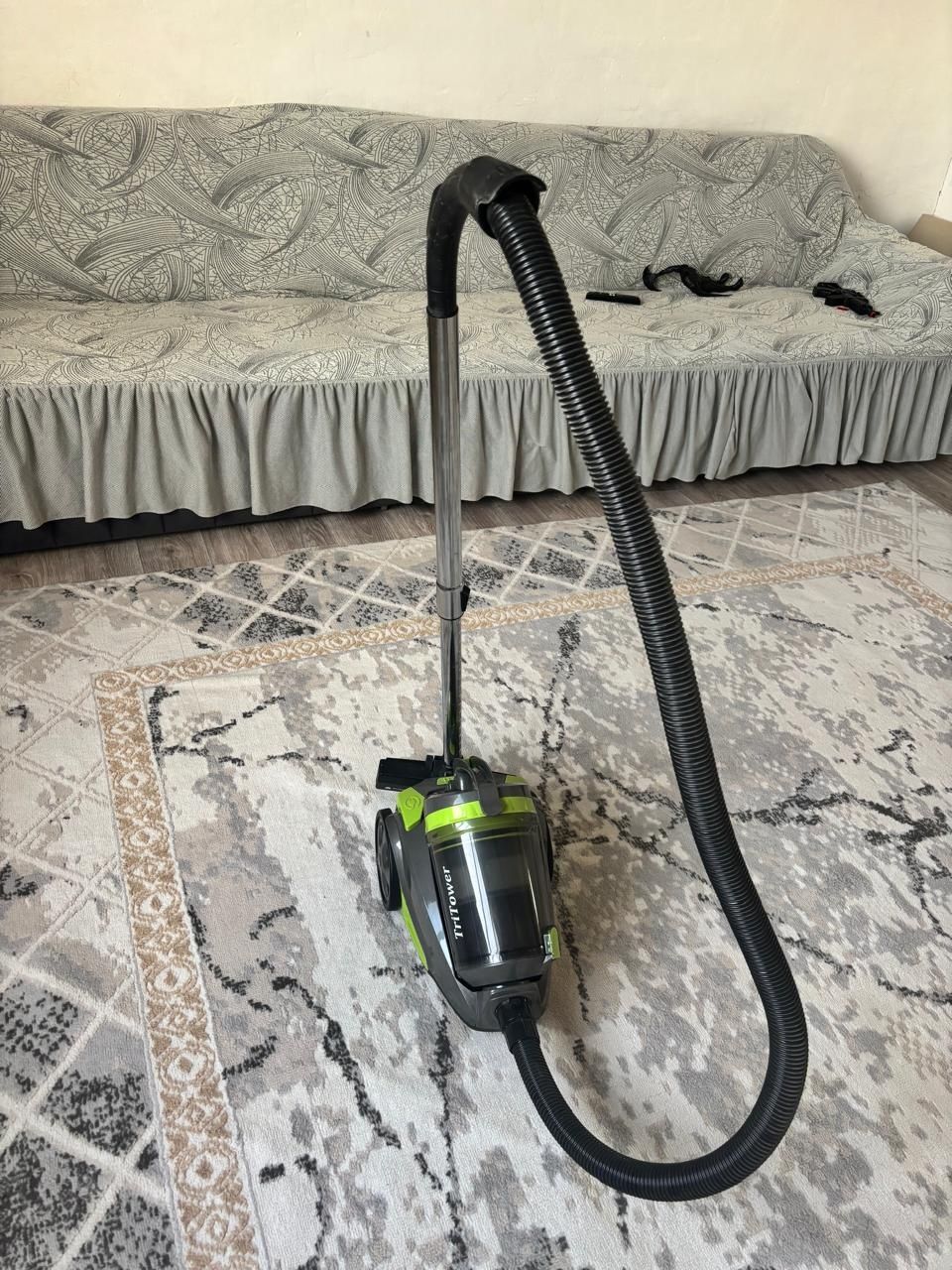 Продам пылесос пылесос