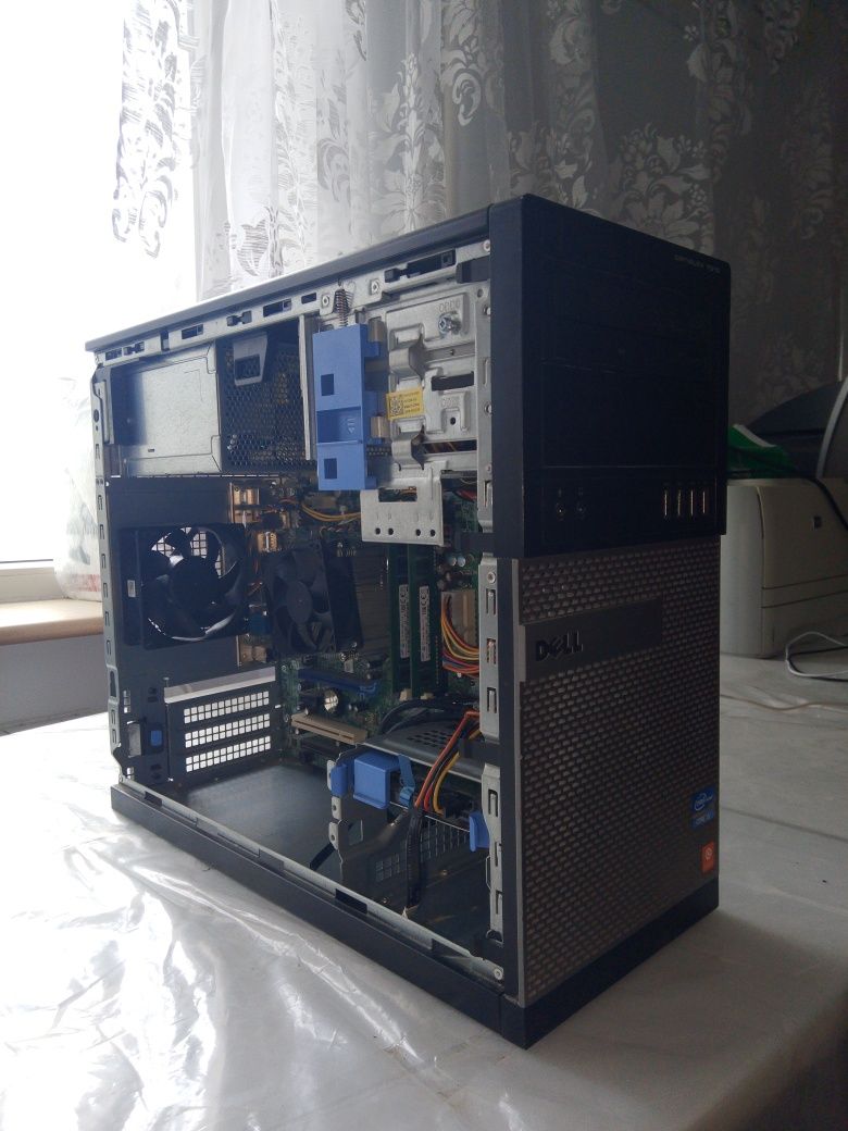 Продается компьютер от компании Dell