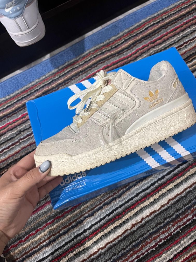 Adidas Forum trainers