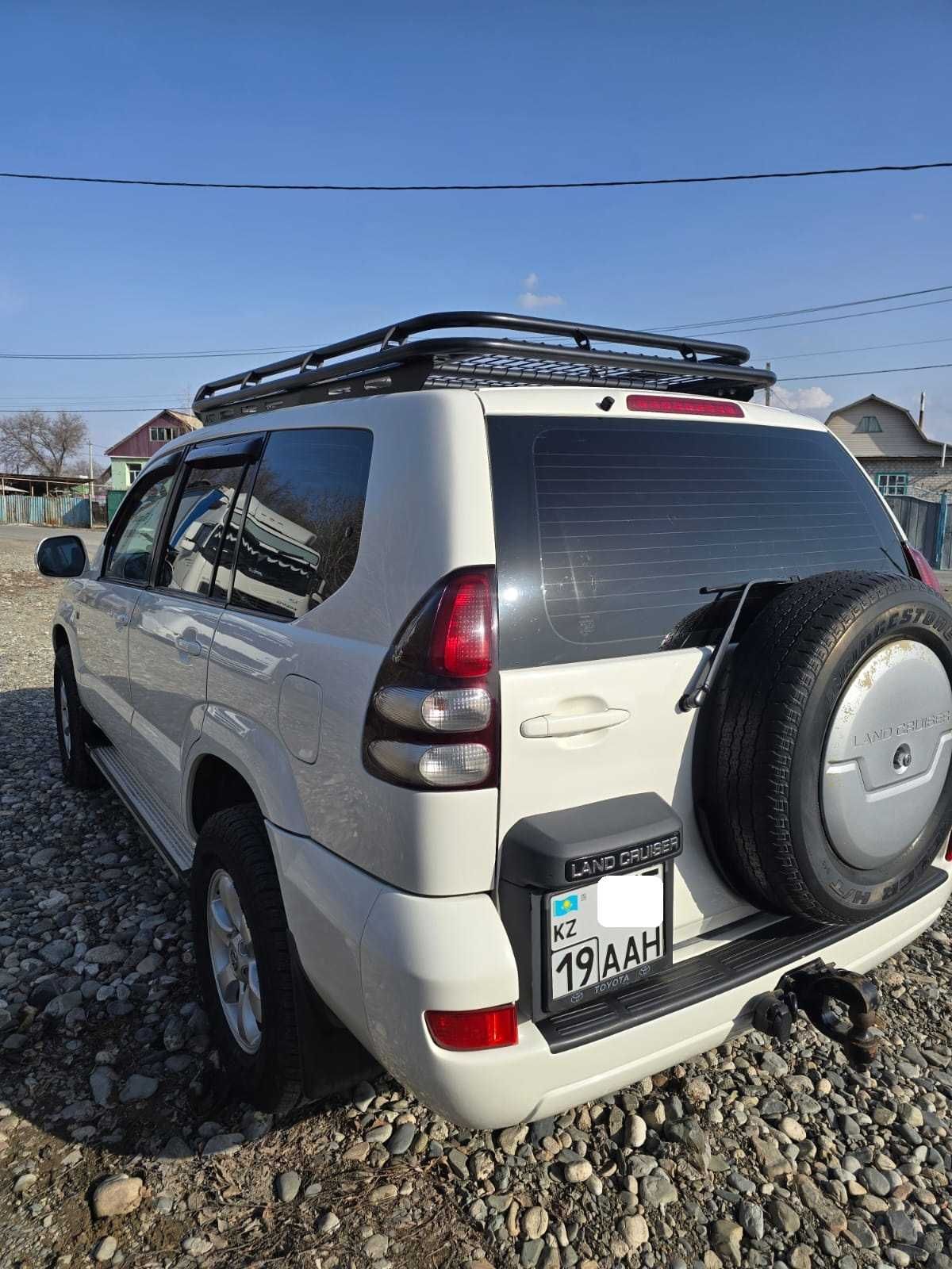 Toyota Land Cruiser Prado