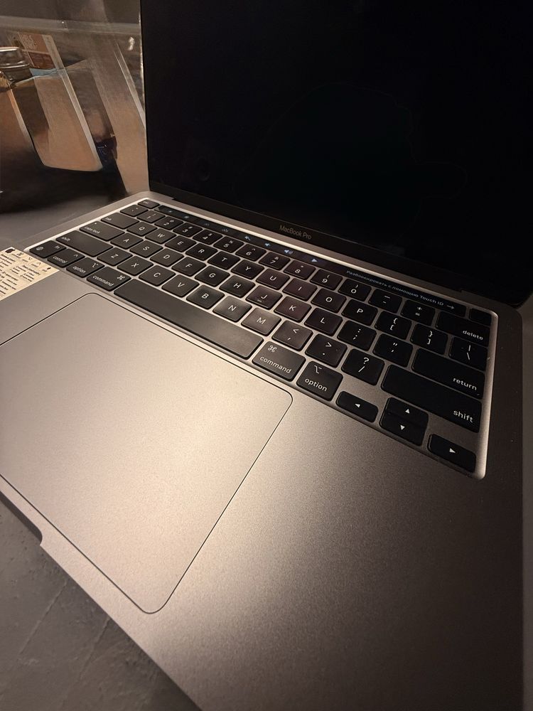 MacBook Pro 13” M2 (8/256GB) — ИДЕАЛ для работы и учебы!