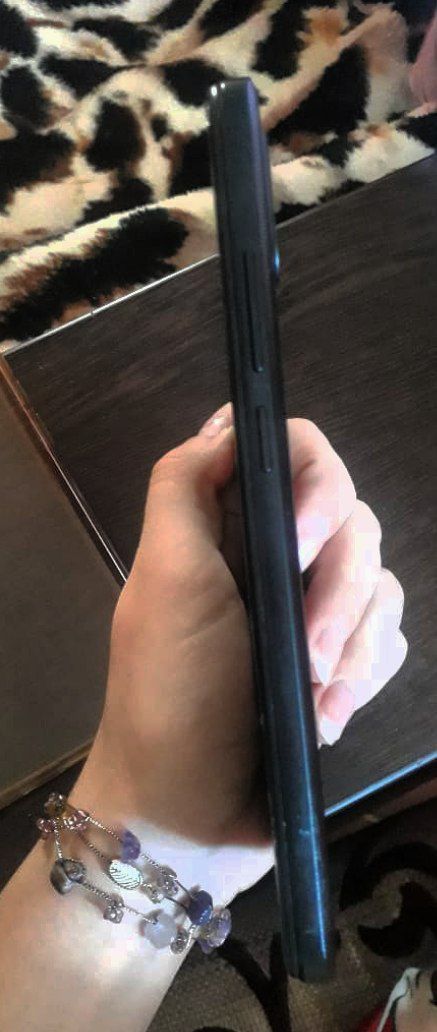 Redmi A2+ в новом состоянии