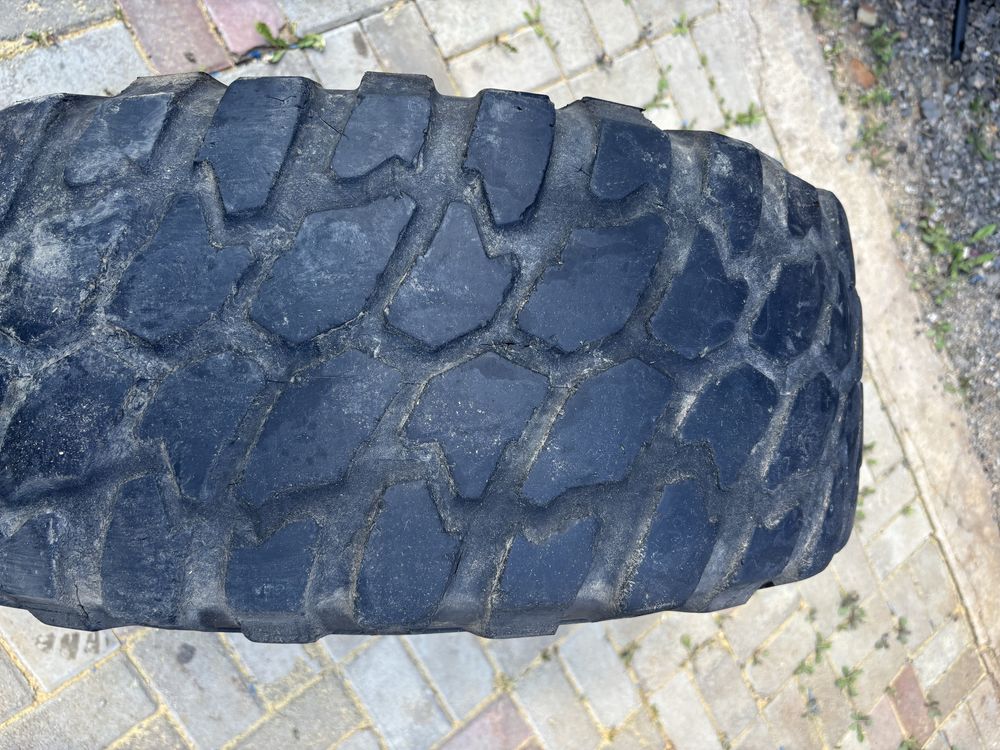 GT Radial Adventuro M/T