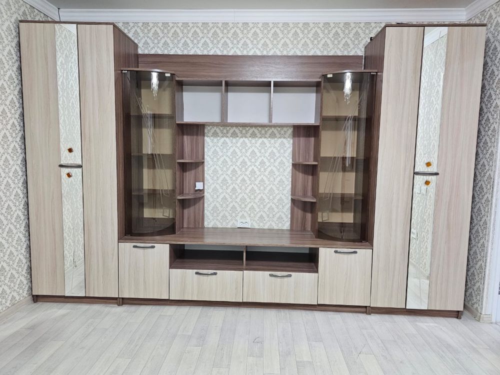 Продам стенку в хорошем состоянии