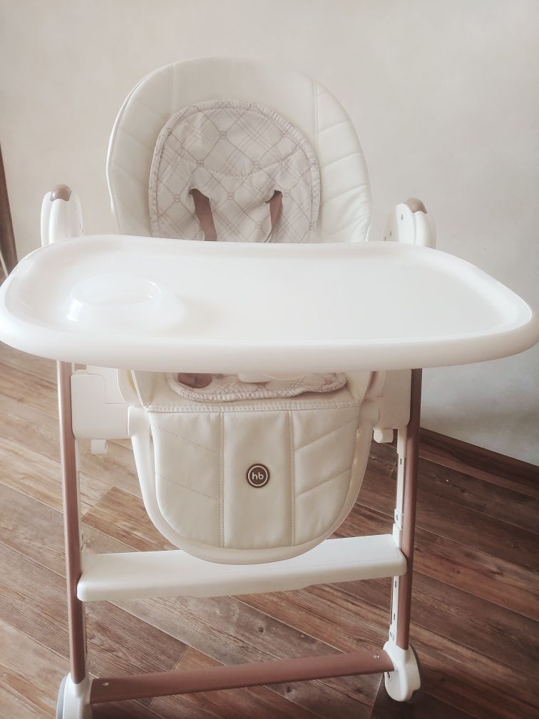 Детский стульчик Happy Baby