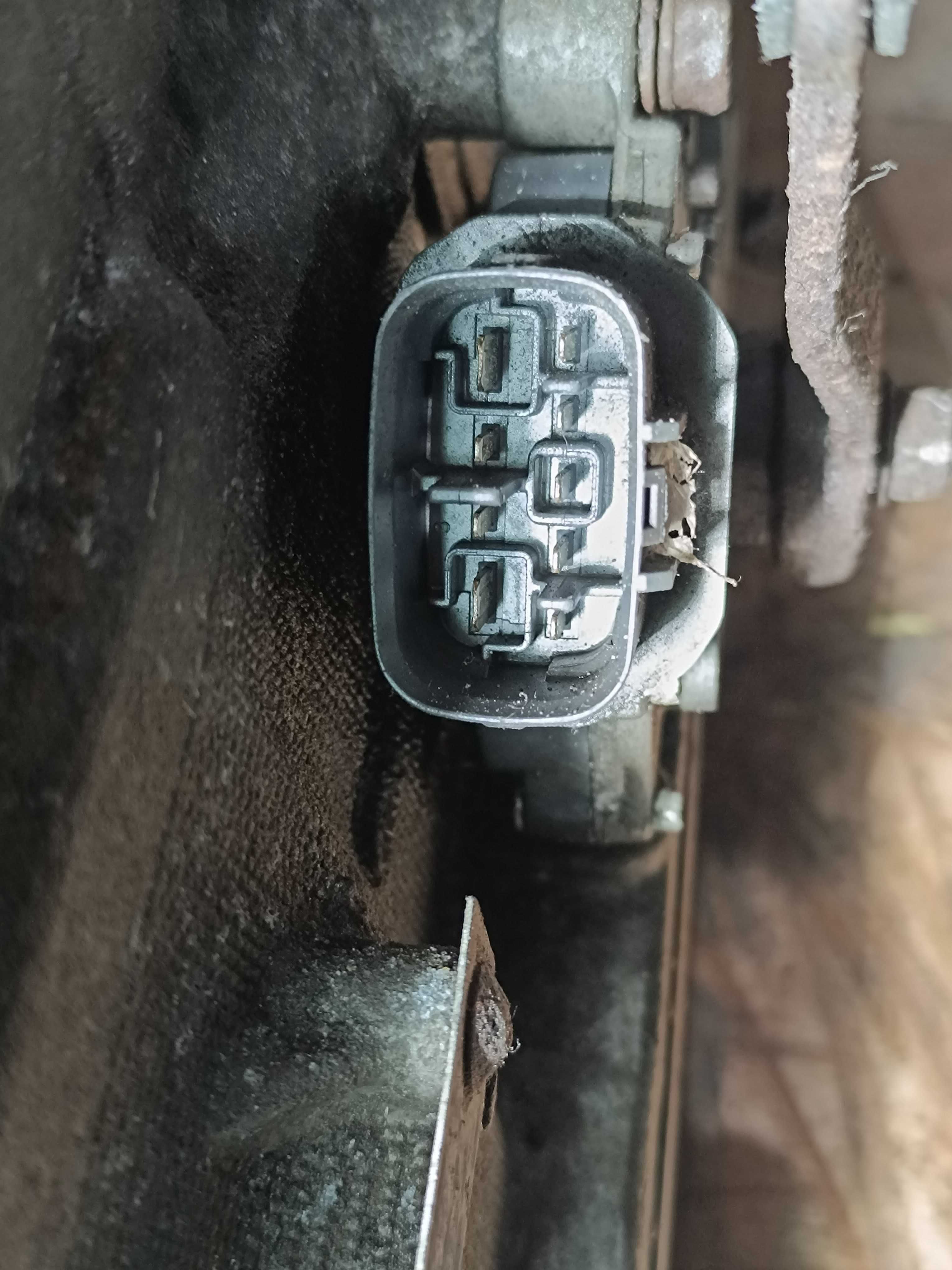 АКПП Aisin 35-50LS Lexus IS300 2JZ-GE 3.0 кардан под шлицевые Лексус