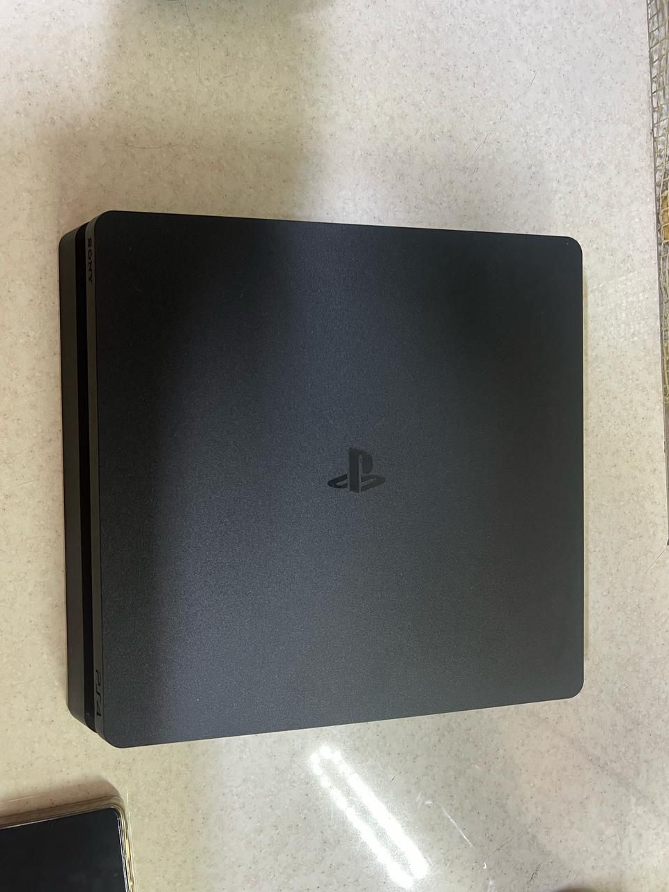 Продам ps 4,Или обмен на айфон выше 11.