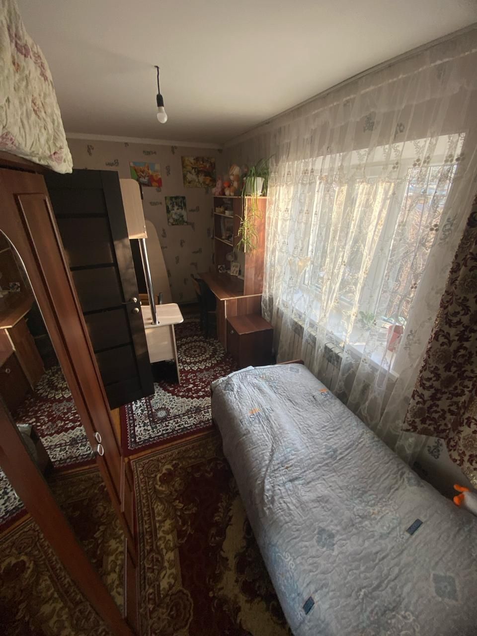 Продам квартиру .