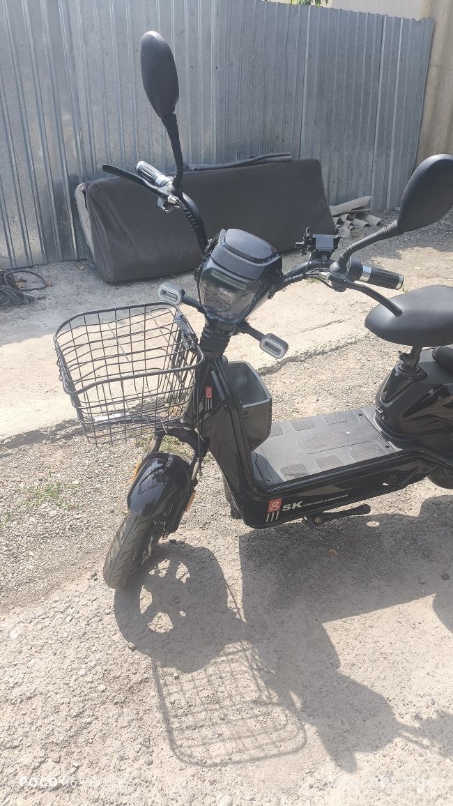 Продам срочно из за нужды, состояния идеальное!!!