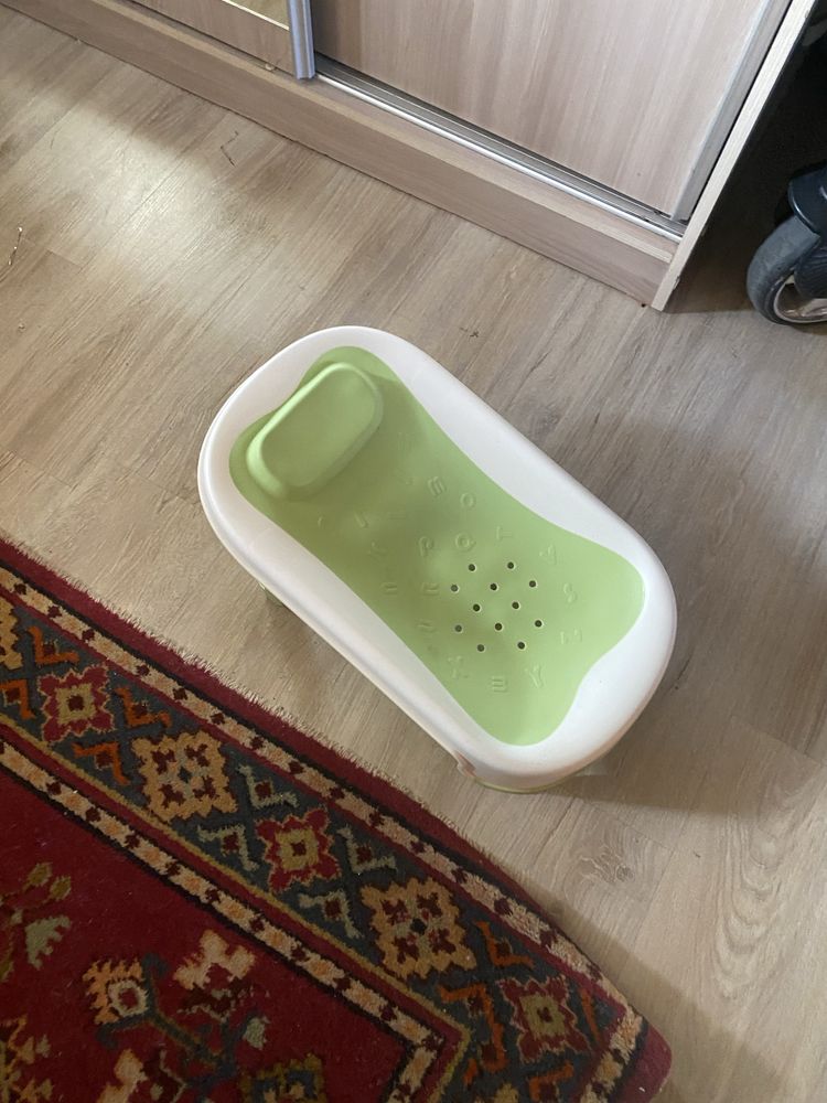 Ванночка с горкой и подушкой