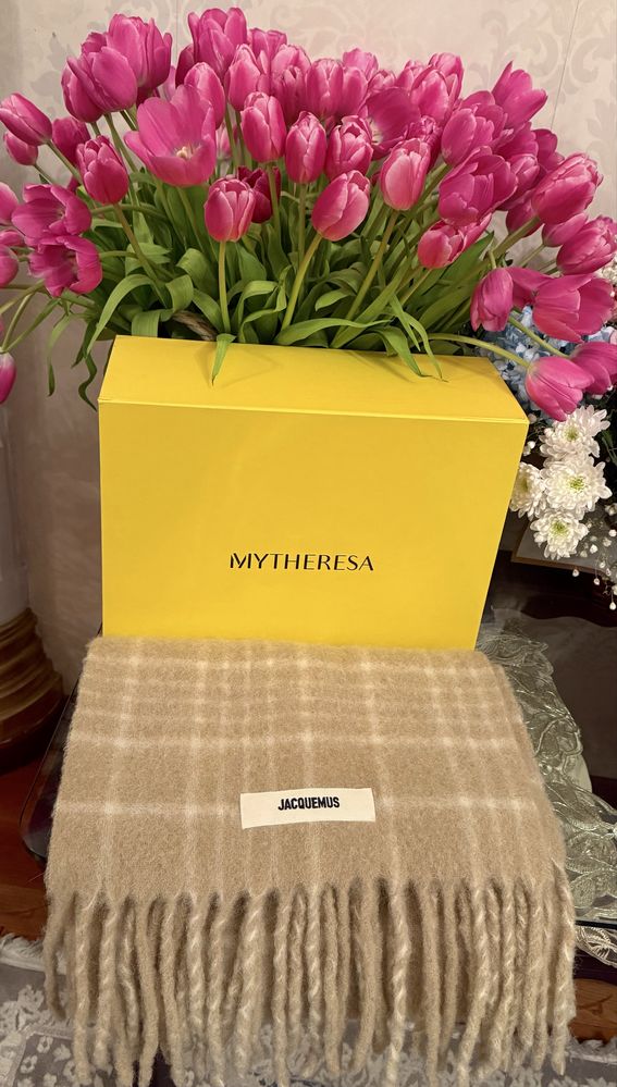 Шарф Jacquemus оригинал 100%!