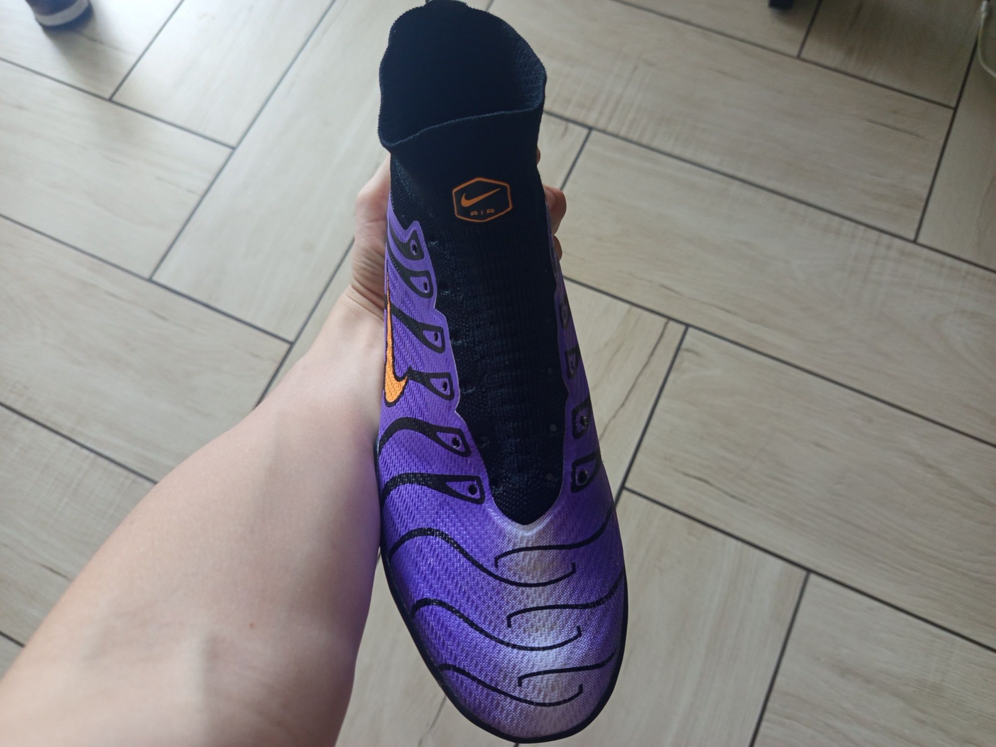 сороконожки Air zoom Nike42 размер