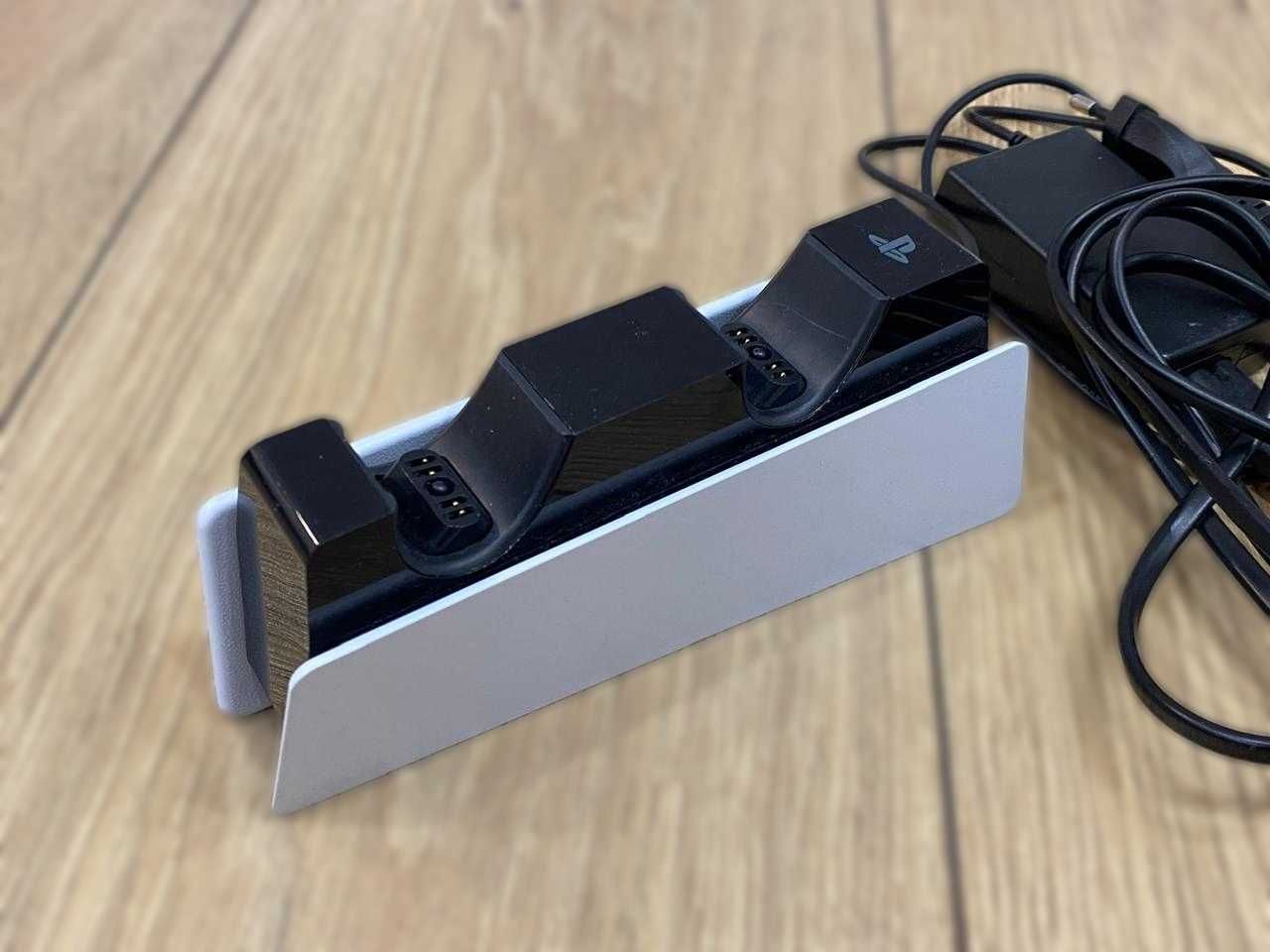 Зарядная Станция для PS5 Геймпадов