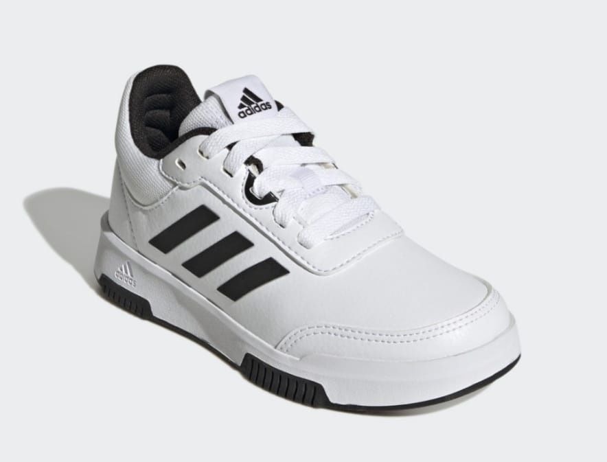 Новые фирменные кроссовки Adidas,р.39.5