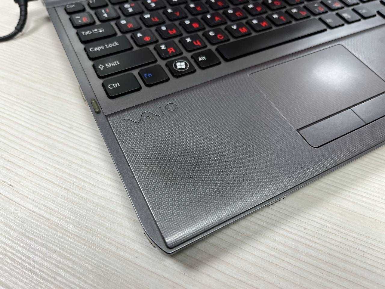 SONY VAIO Core i7*озу 8*SSd 256* Подсветка клава FullHD Экран Абая 79