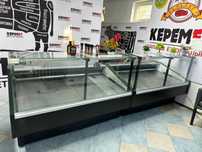 Продается холодильная витрина + встроенная холодильная камера