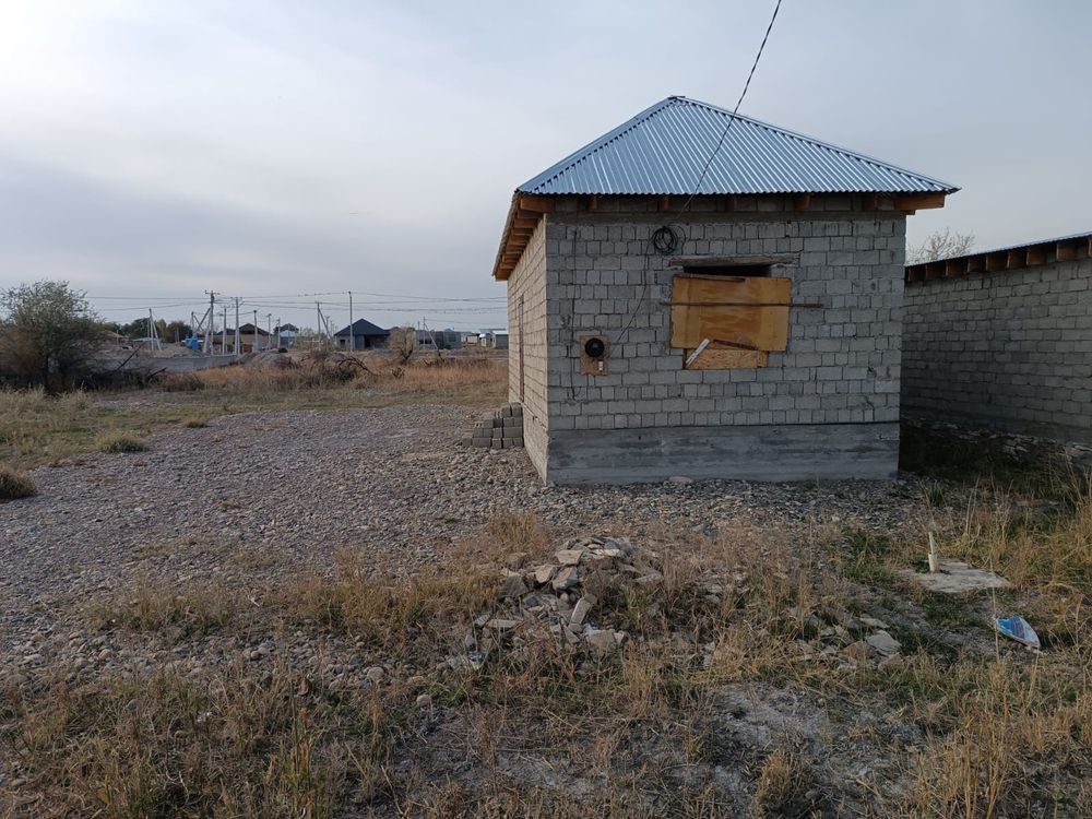 Үлгілі ауылында үй сатылады