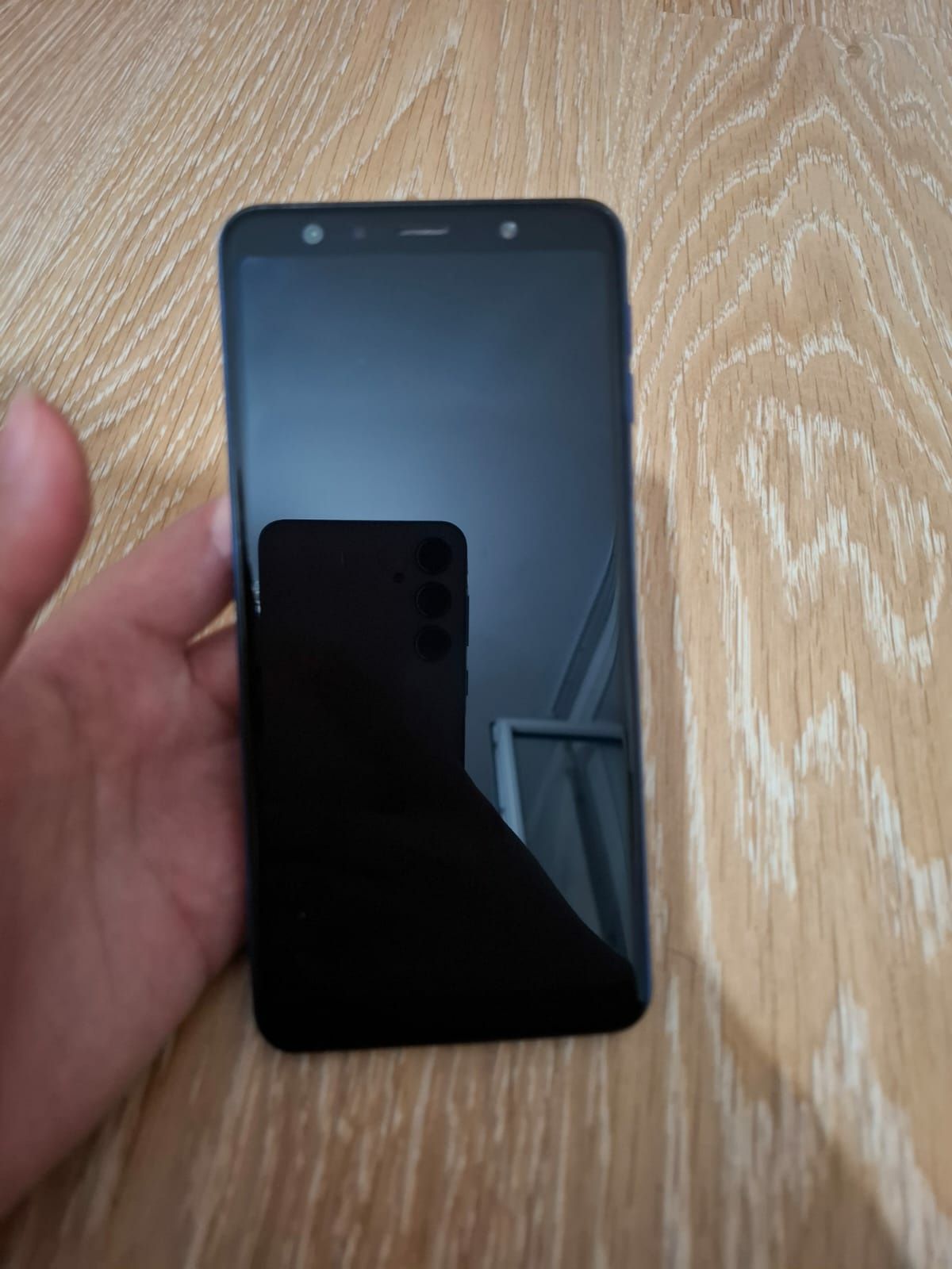 Самсунг galaxy А7 64G