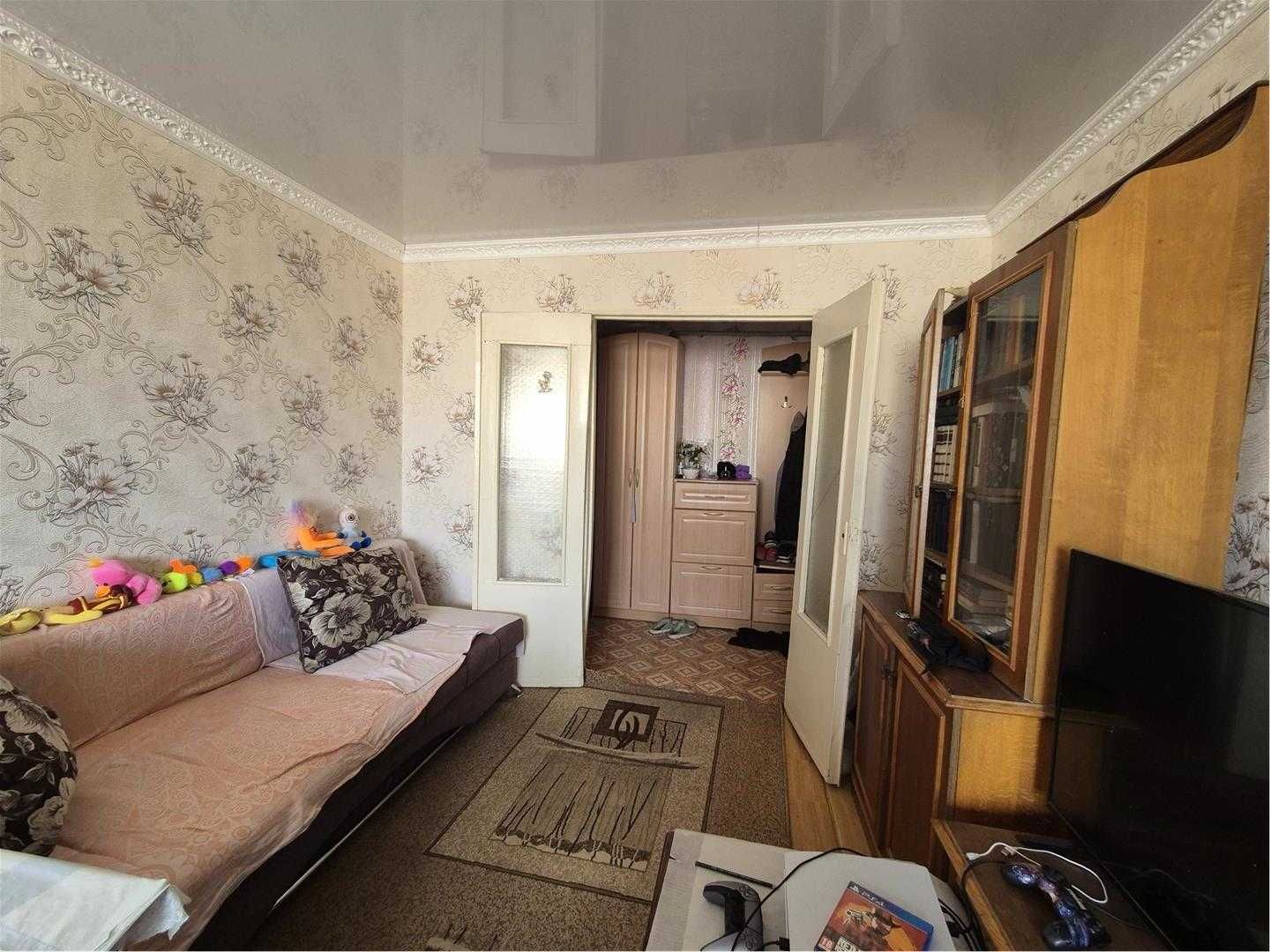 Продам 3к улучшенной планировки за Втузом.  на 9 этаже