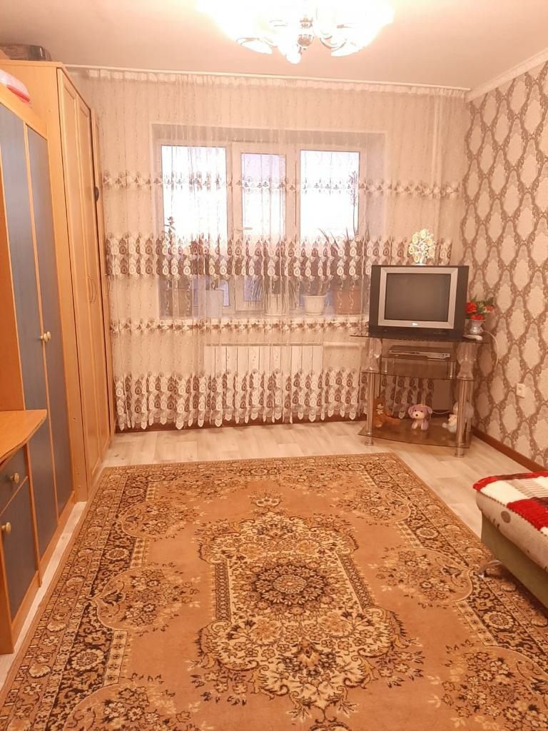 Продажа 2х ком кв (12Б микрорайон)