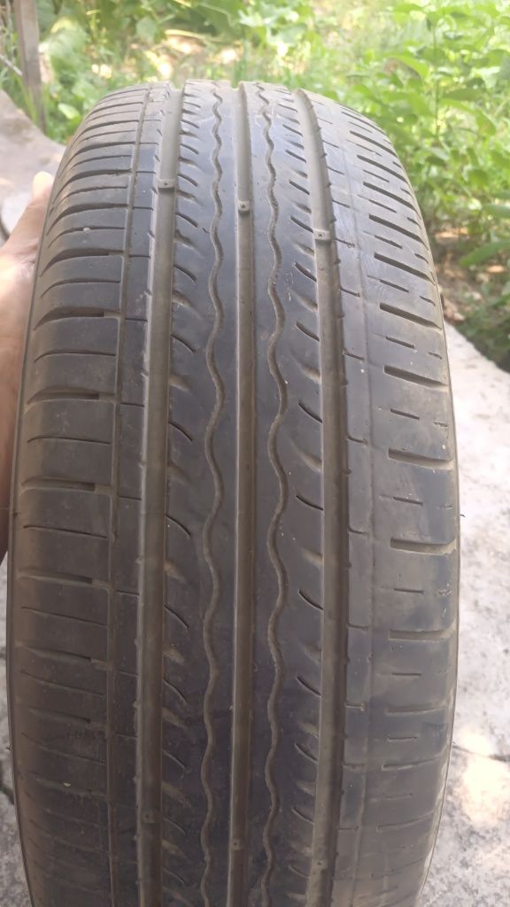 Продается шина летняя 185/65 R15