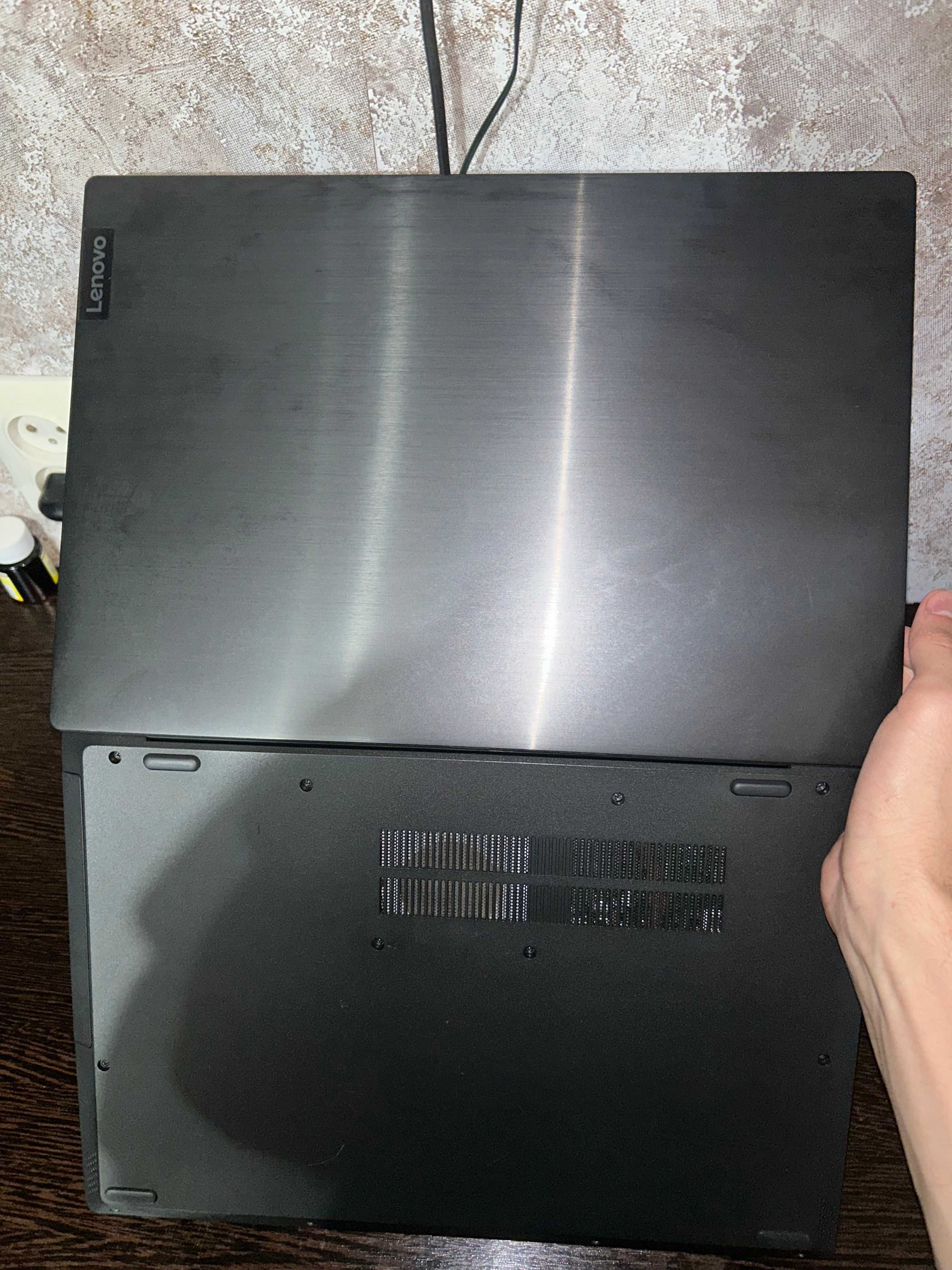 Продаю ноутбук б/у IdeaPad L340-15API 81LW