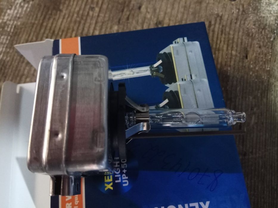 Продам лампочкиD3S ближнего света на автомобиль