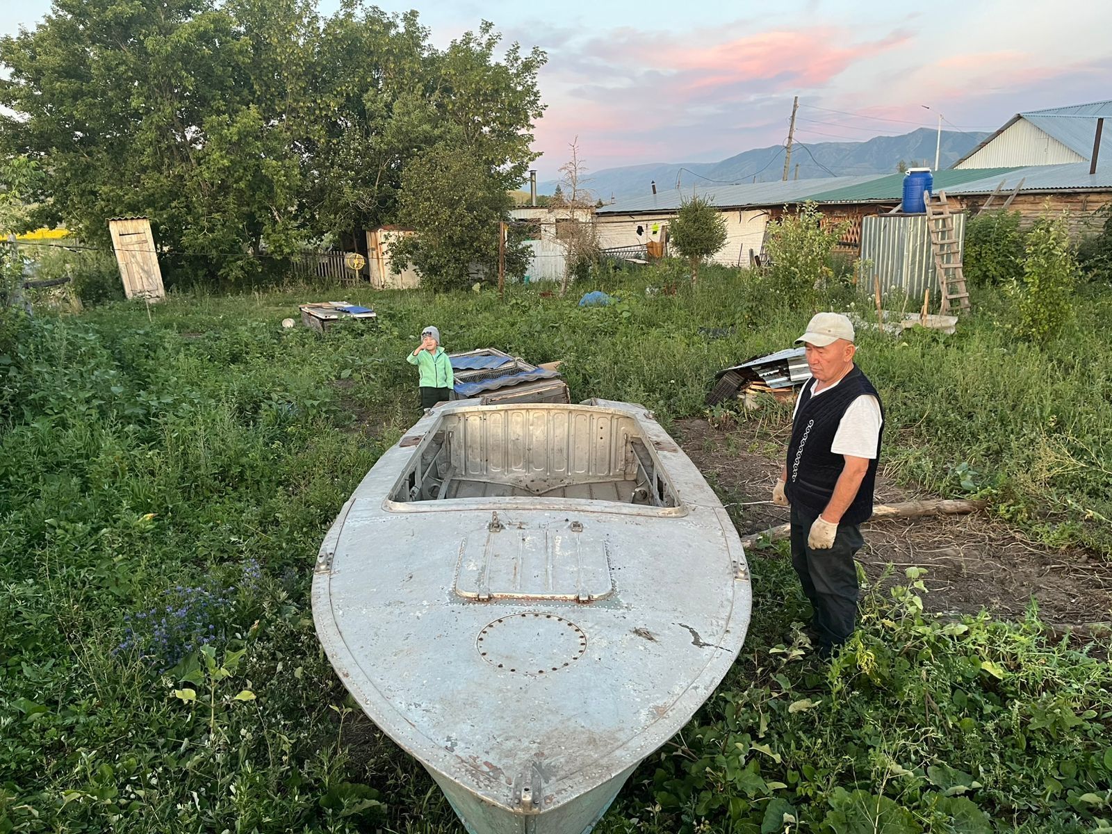 Продам лодки 2шт