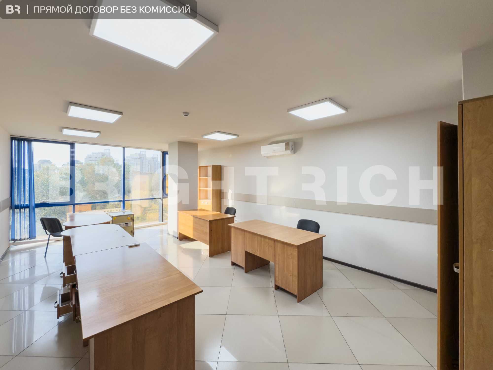 Аренда офиса 555 м² в Koktem Square