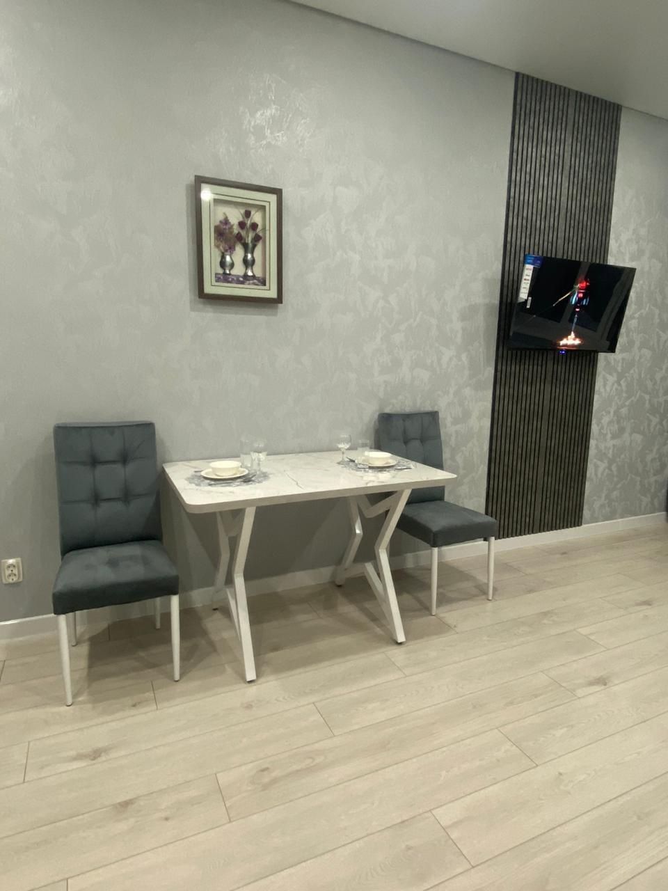 Сдам посуточно 1 комн ЖК Космос