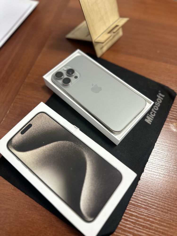 iPhone 15 Pro Max, 256 GB серый титан